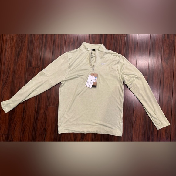 3 for 1 deal. Nike pullover (brand new), Under Armor shorts, NorthFace Pullover - Picture 2 of 11